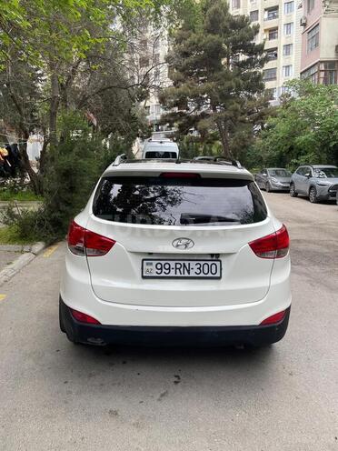 Hyundai ix35 2010, 227,000 km - 2.0 л - Bakı