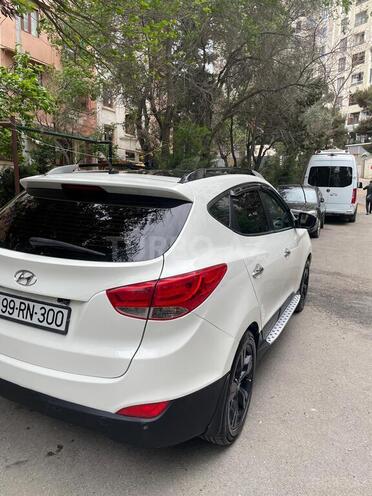 Hyundai ix35 2010, 227,000 km - 2.0 л - Bakı