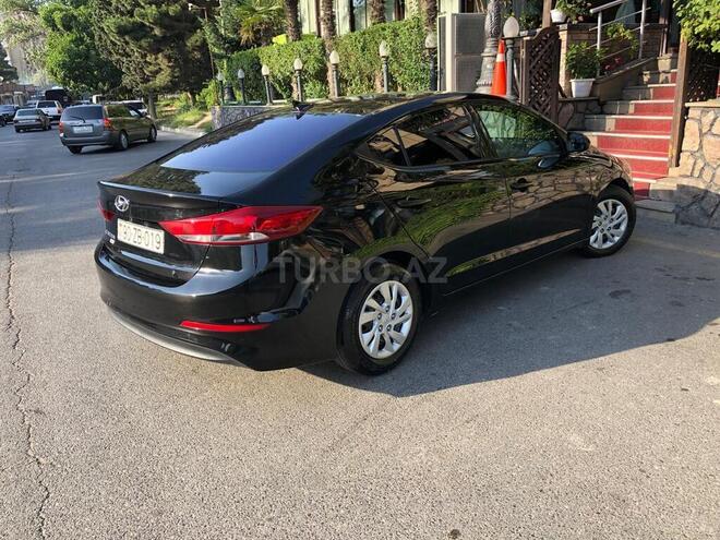 Hyundai Elantra 2016, 200,000 km - 2.0 l - Bakı