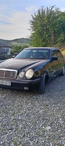 Mercedes E 280 1997, 228,000 km - 2.8 l - Xaçmaz