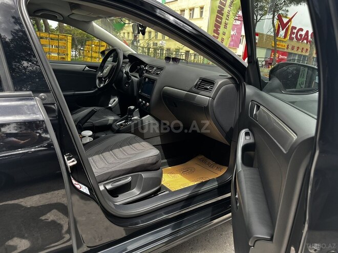Volkswagen Jetta 2014, 98,000 km - 2.0 l - Bakı