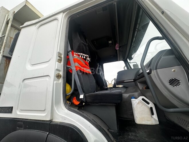 HOWO Sinotruk 2011, 777,777 km - 9.7 l - Gəncə
