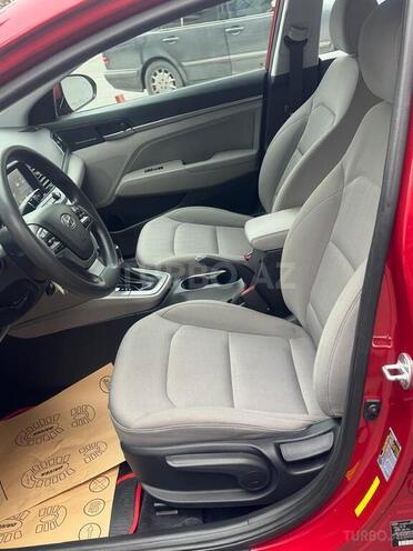 Hyundai Elantra 2018, 165,762 km - 2.0 l - Bakı