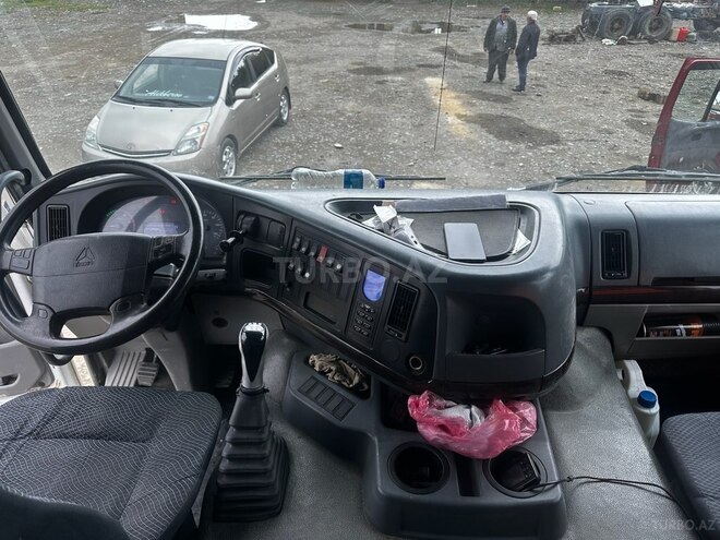 HOWO Sinotruk 2011, 777,777 km - 9.7 l - Gəncə