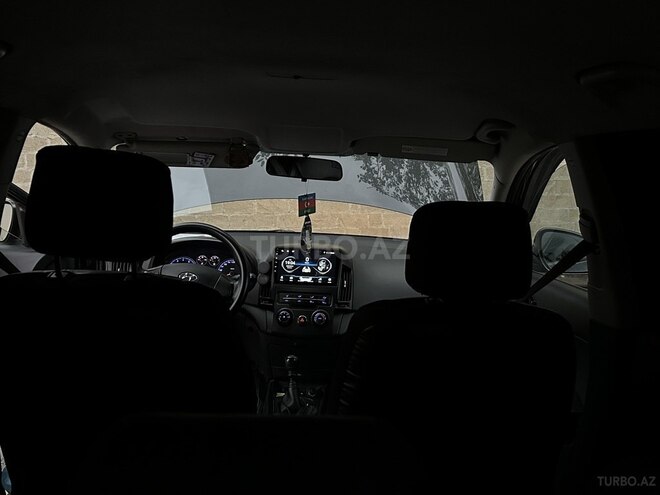 Hyundai i30 2009, 200,000 km - 1.4 л - Şamaxı