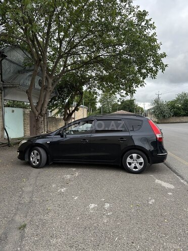 Hyundai i30 2009, 200,000 km - 1.4 л - Şamaxı