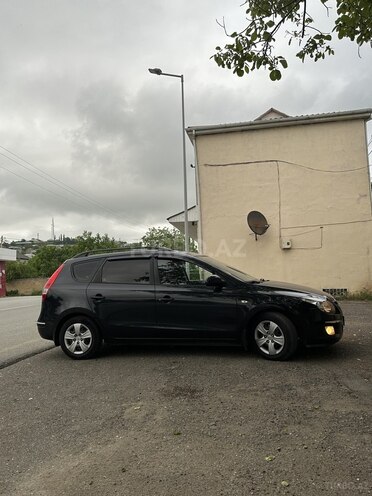 Hyundai i30 2009, 200,000 km - 1.4 л - Şamaxı