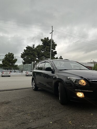 Hyundai i30 2009, 200,000 km - 1.4 л - Şamaxı