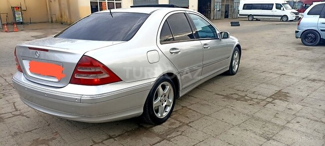 Mercedes C 200 2001, 334,222 km - 2.0 l - Bakı