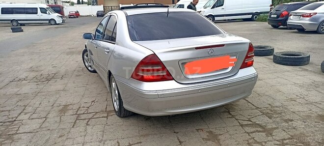Mercedes C 200 2001, 334,222 km - 2.0 l - Bakı