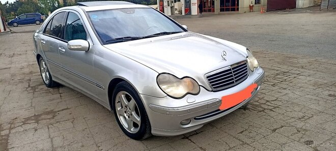 Mercedes C 200 2001, 334,222 km - 2.0 l - Bakı