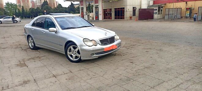 Mercedes C 200 2001, 334,222 km - 2.0 l - Bakı