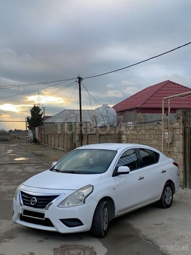 Nissan Sunny 2014, 780,000 km - 1.5 l - Bakı