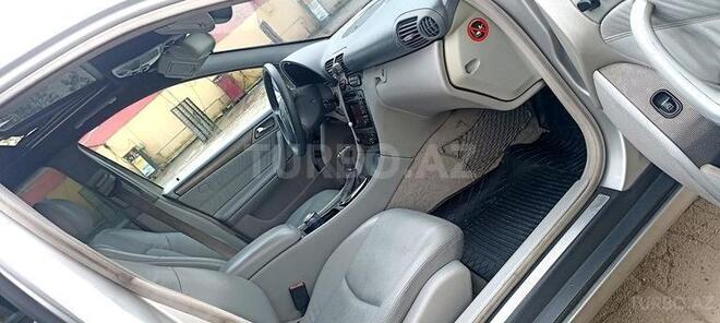 Mercedes C 200 2001, 334,222 km - 2.0 l - Bakı