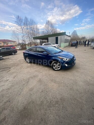 Hyundai Elantra 2015, 94,750 km - 1.8 l - Bakı