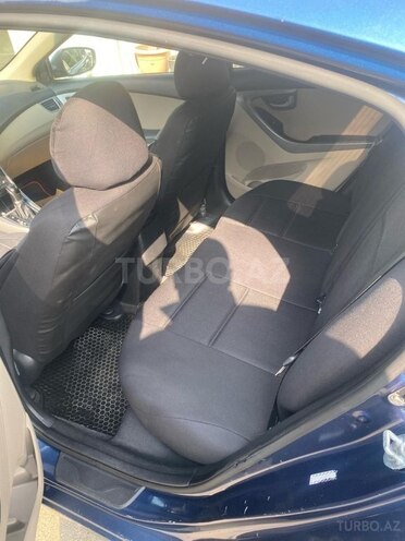 Hyundai Elantra 2015, 94,750 km - 1.8 l - Bakı