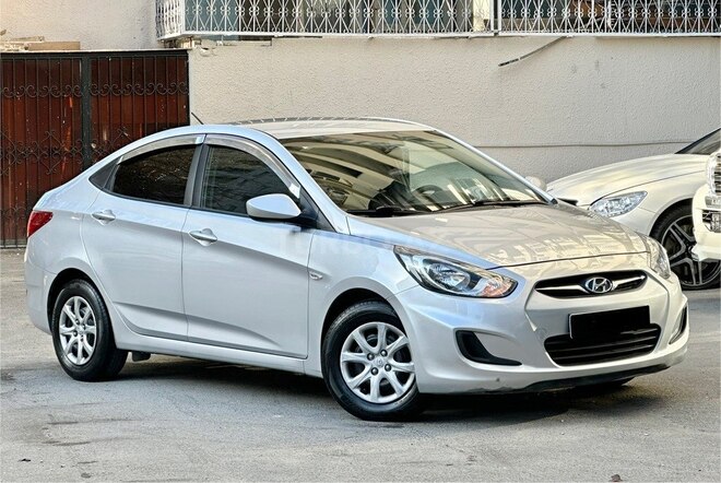 Hyundai Accent 2014, 194,000 km - 1.6 l - Bakı