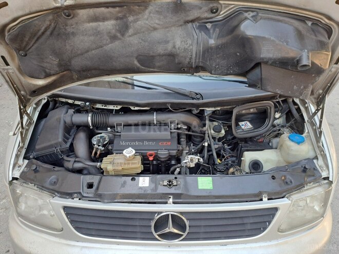 Mercedes Vito 2002, 370,000 km - 2.2 l - Bakı