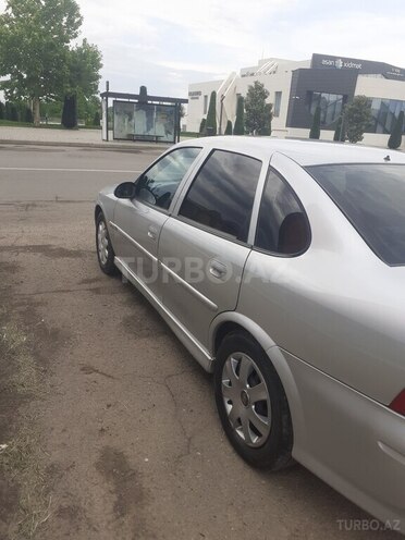 Opel Vectra 1999, 60,483 km - 1.6 l - Tovuz