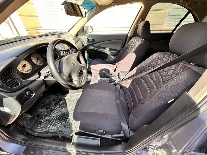 Nissan Sunny 2005, 235,000 km - 1.6 l - Bakı