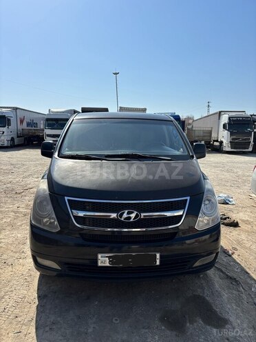 Hyundai H-1 2009, 370,000 km - 2.7 л - Bakı