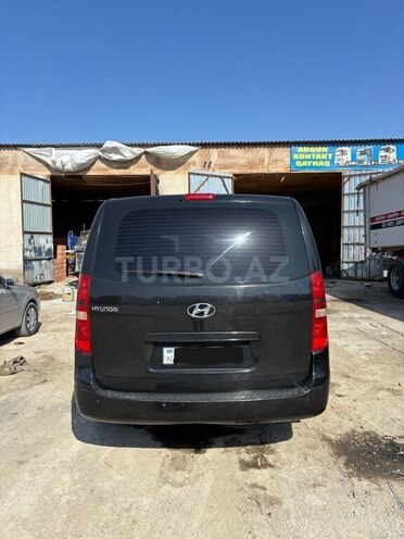Hyundai H-1 2009, 370,000 km - 2.7 л - Bakı