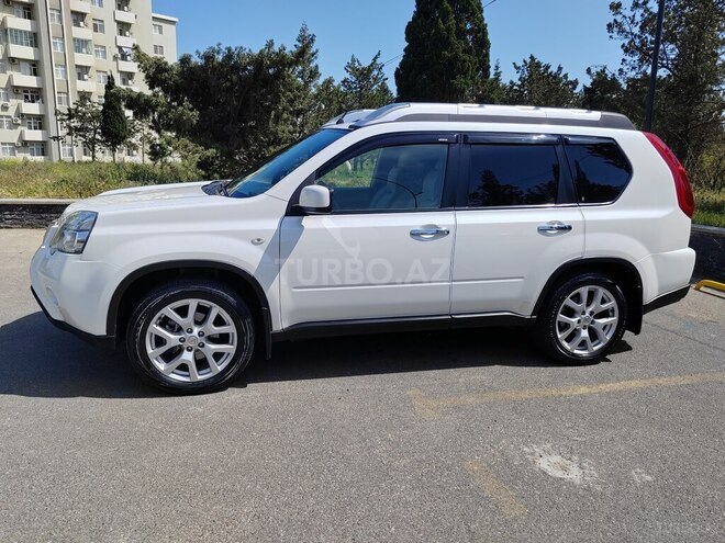 Nissan X-Trail 2011, 139,000 km - 2.5 л - Bakı