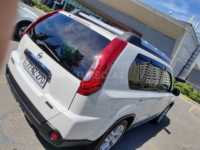 Nissan X-Trail 2011, 139,000 km - 2.5 л - Bakı