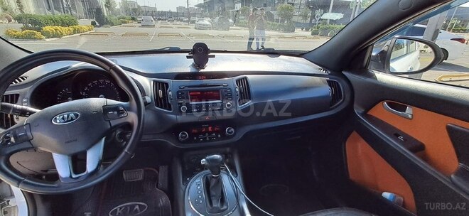 Kia Sportage 2011, 170,000 km - 2.0 l - Bakı