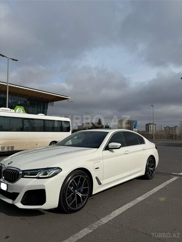 BMW 530e 2022, 42,000 km - 2.0 l - Bakı