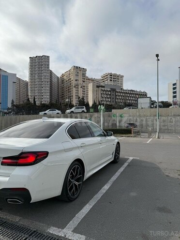BMW 530e 2022, 42,000 km - 2.0 l - Bakı
