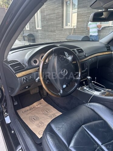 Mercedes E 320 2004, 38,000 km - 3.2 l - Bakı