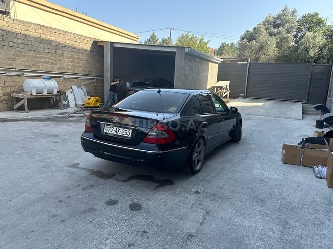 Mercedes E 320 2004, 38,000 km - 3.2 l - Bakı