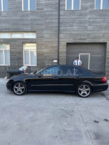 Mercedes E 320 2004, 38,000 km - 3.2 l - Bakı