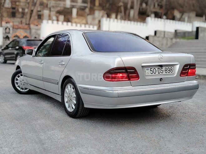 Mercedes E 270 1999, 530,306 km - 2.7 л - Şəki