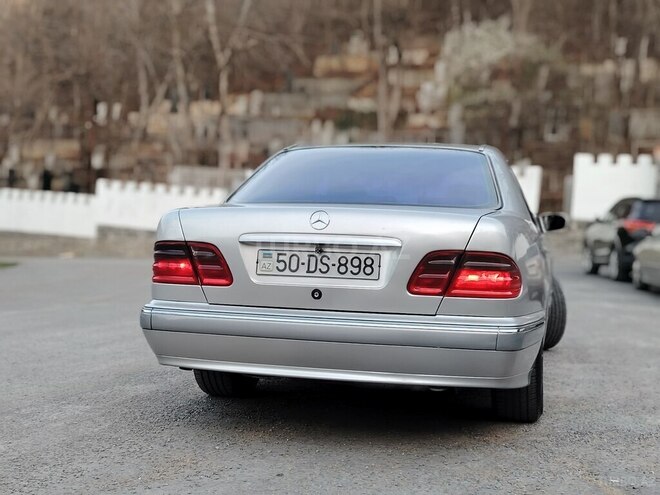 Mercedes E 270 1999, 530,306 km - 2.7 л - Şəki