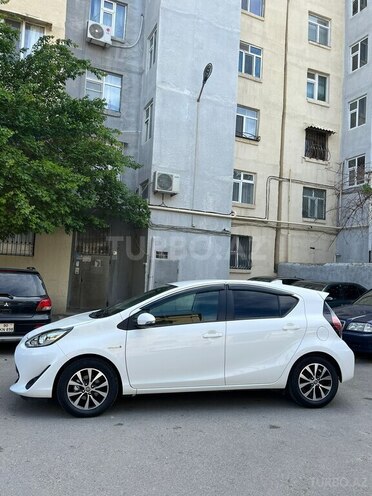 Toyota Aqua 2018, 110,000 km - 1.5 l - Bakı