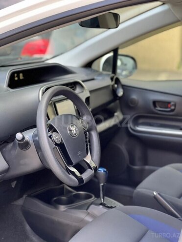 Toyota Aqua 2018, 110,000 km - 1.5 l - Bakı
