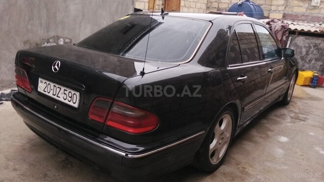 Mercedes E 240 1999, 346,589 km - 2.4 л - Gəncə