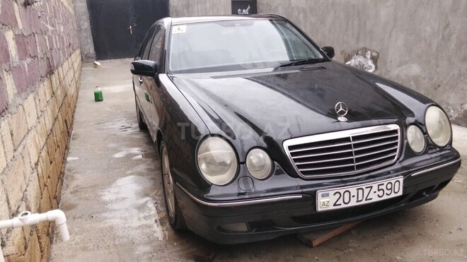 Mercedes E 240 1999, 346,589 km - 2.4 л - Gəncə