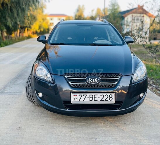 Kia Ceed 2008, 223,800 km - 1.6 л - Şirvan