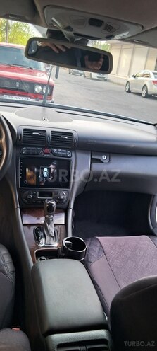 Mercedes C 240 2001, 223,126 km - 2.6 л - Bakı