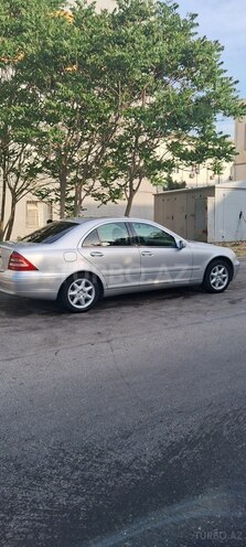 Mercedes C 240 2001, 223,126 km - 2.6 л - Bakı