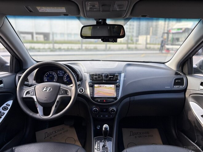 Hyundai Accent 2015, 132,000 km - 1.6 l - Bakı