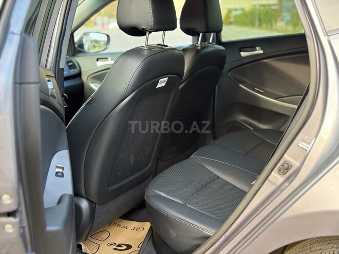 Hyundai Accent 2015, 132,000 km - 1.6 l - Bakı