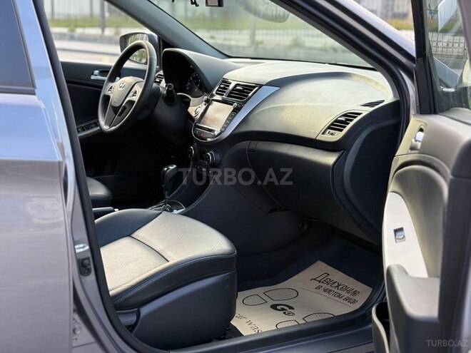 Hyundai Accent 2015, 132,000 km - 1.6 l - Bakı
