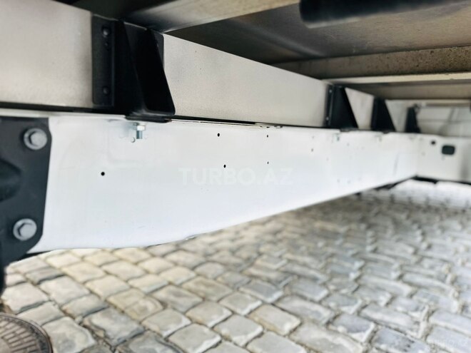 Ford Transit 2010, 198,000 km - 2.4 л - Bakı