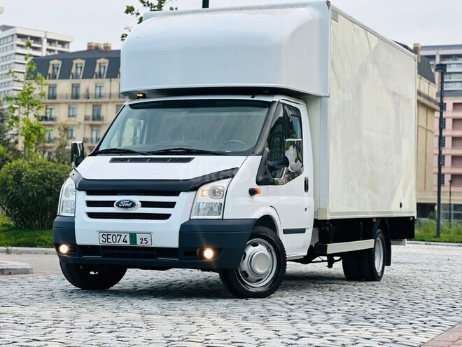 Ford Transit 2010, 198,000 km - 2.4 л - Bakı