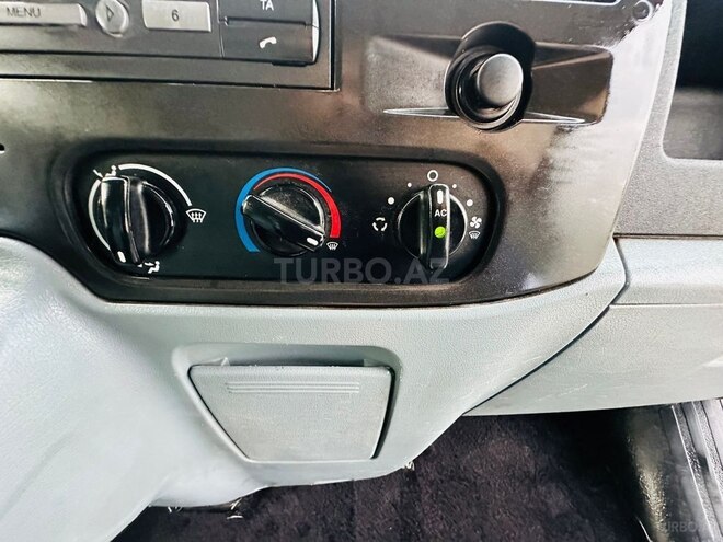 Ford Transit 2010, 198,000 km - 2.4 л - Bakı