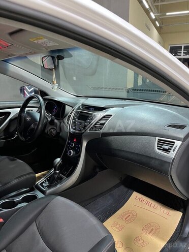 Hyundai Elantra 2013, 190,009 km - 1.8 l - Sumqayıt